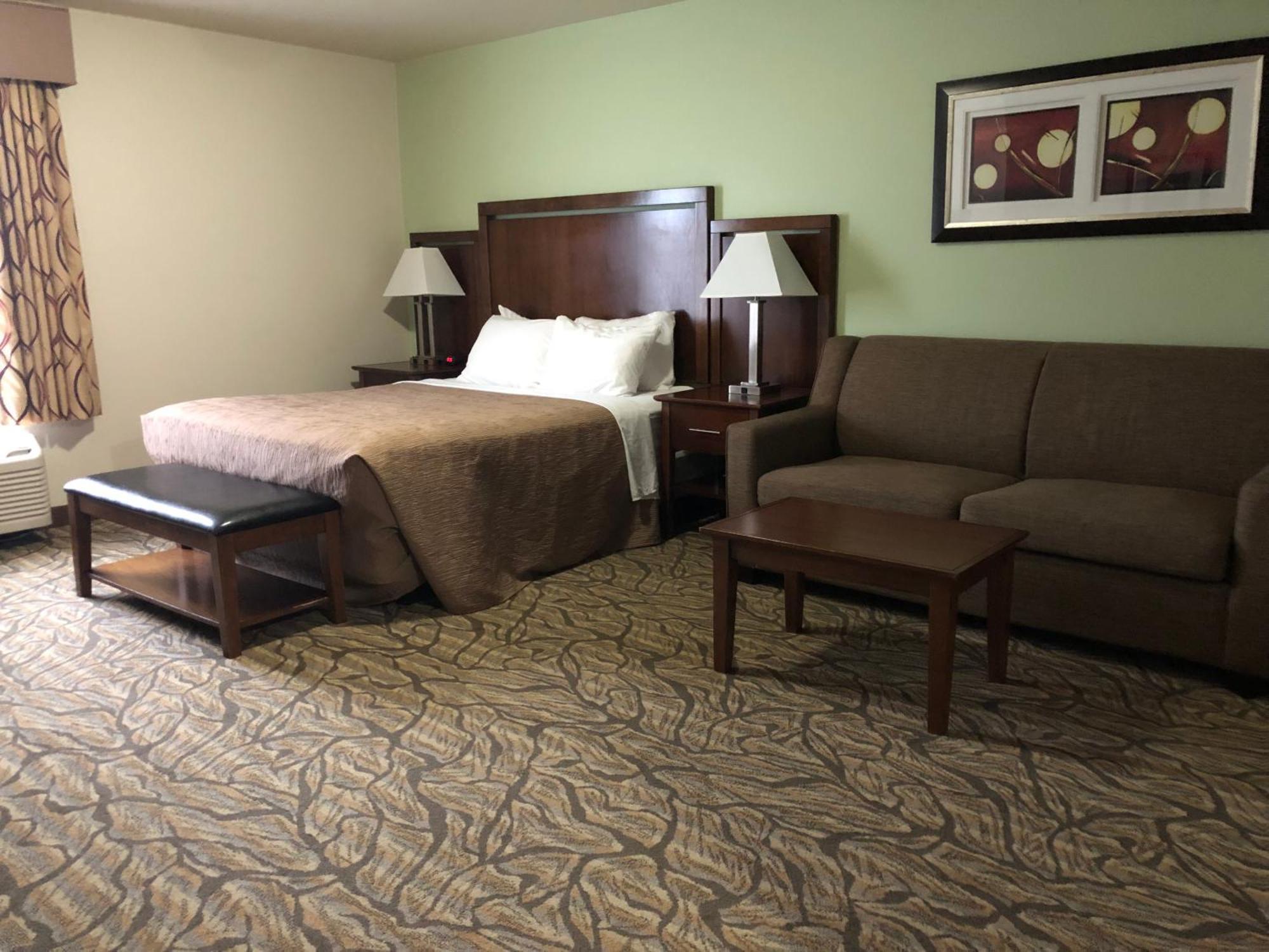 Aspen Hotel 2*